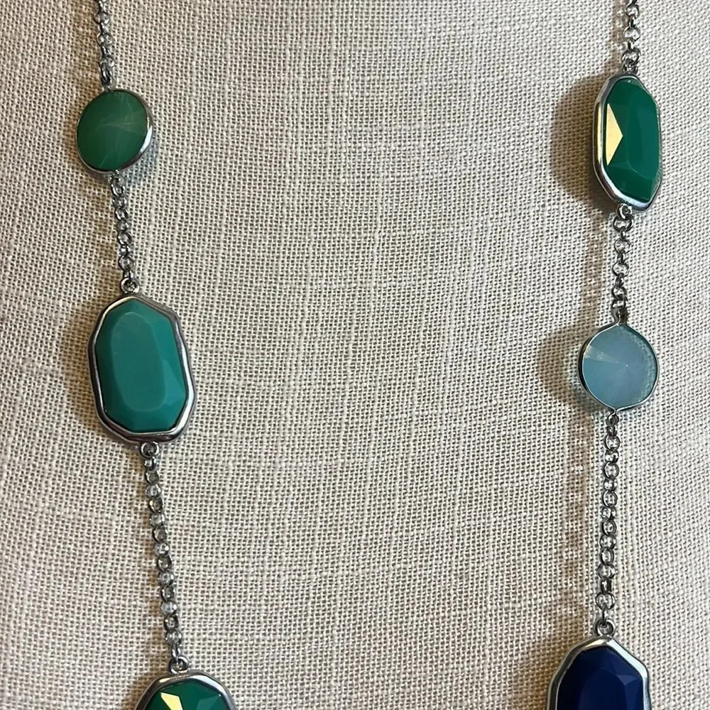 Premier Jewelry‎ Turquoise Beaded Necklace - Picture 3 of 5